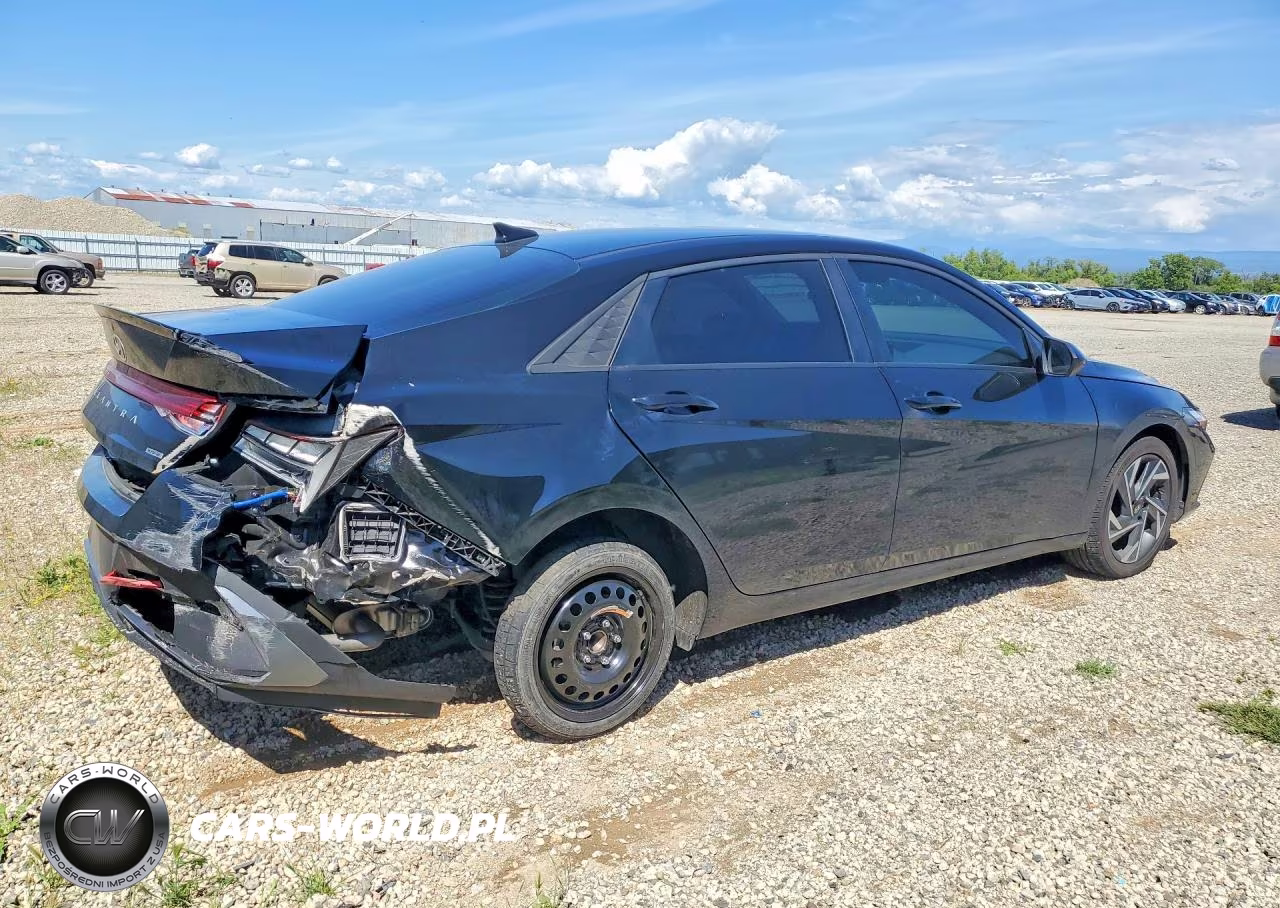 2025 Hyundai Elantra Hybrid Sel Sport VIN:KMHLM4DJ1SU150976 - 3