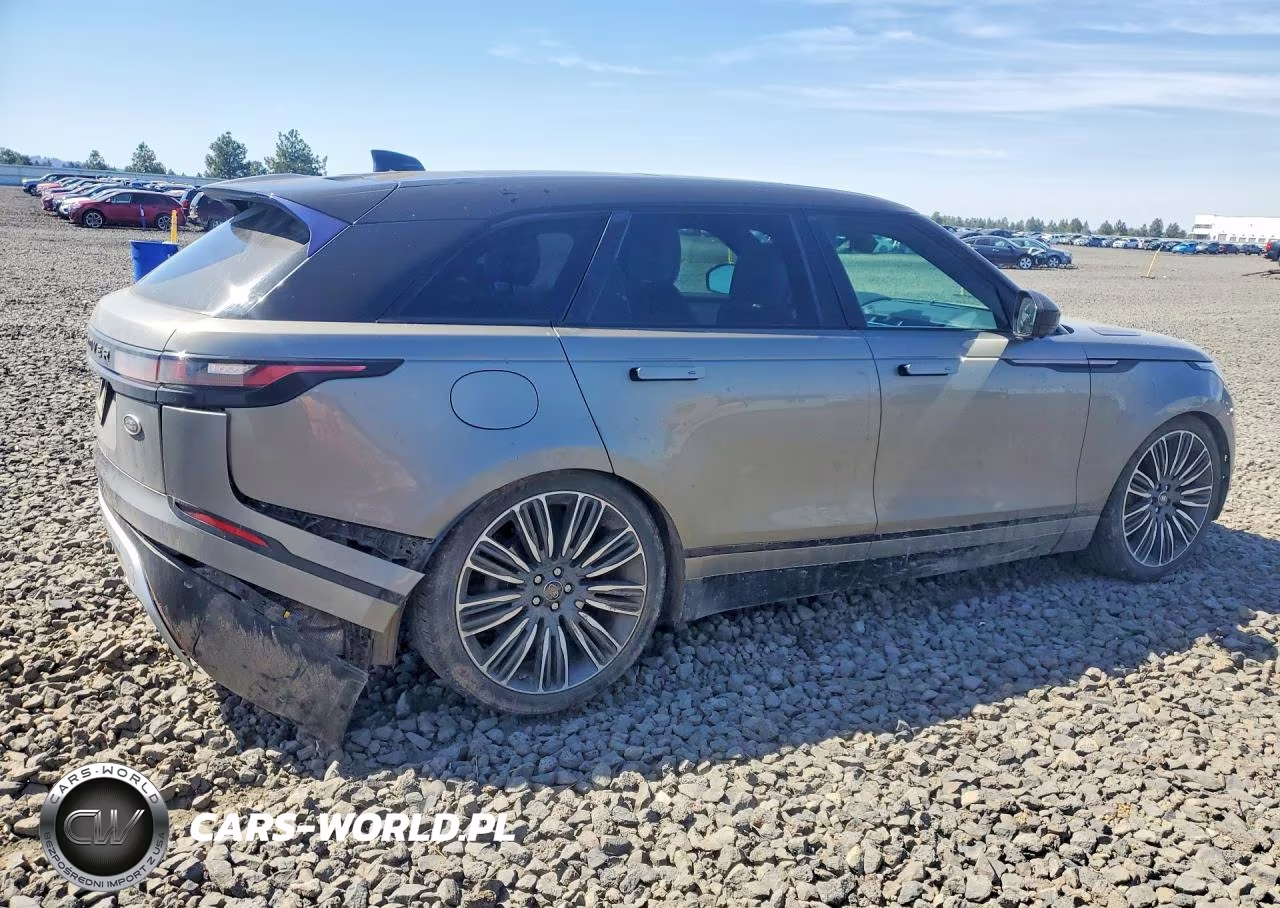 2018 Land Rover Range Rover Velar R-Dynamic Hse VIN:SALYM2RV4JA757201 - 3