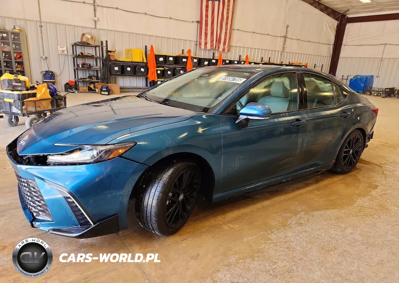 2025 Toyota Camry Se – zdjęcie 1 z 12
