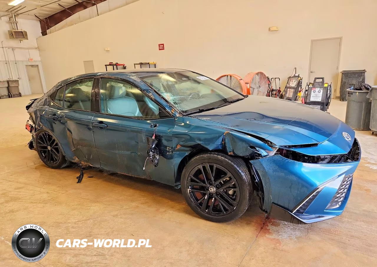 2025 Toyota Camry Se VIN:4T1DAACKXSU090735 - 4