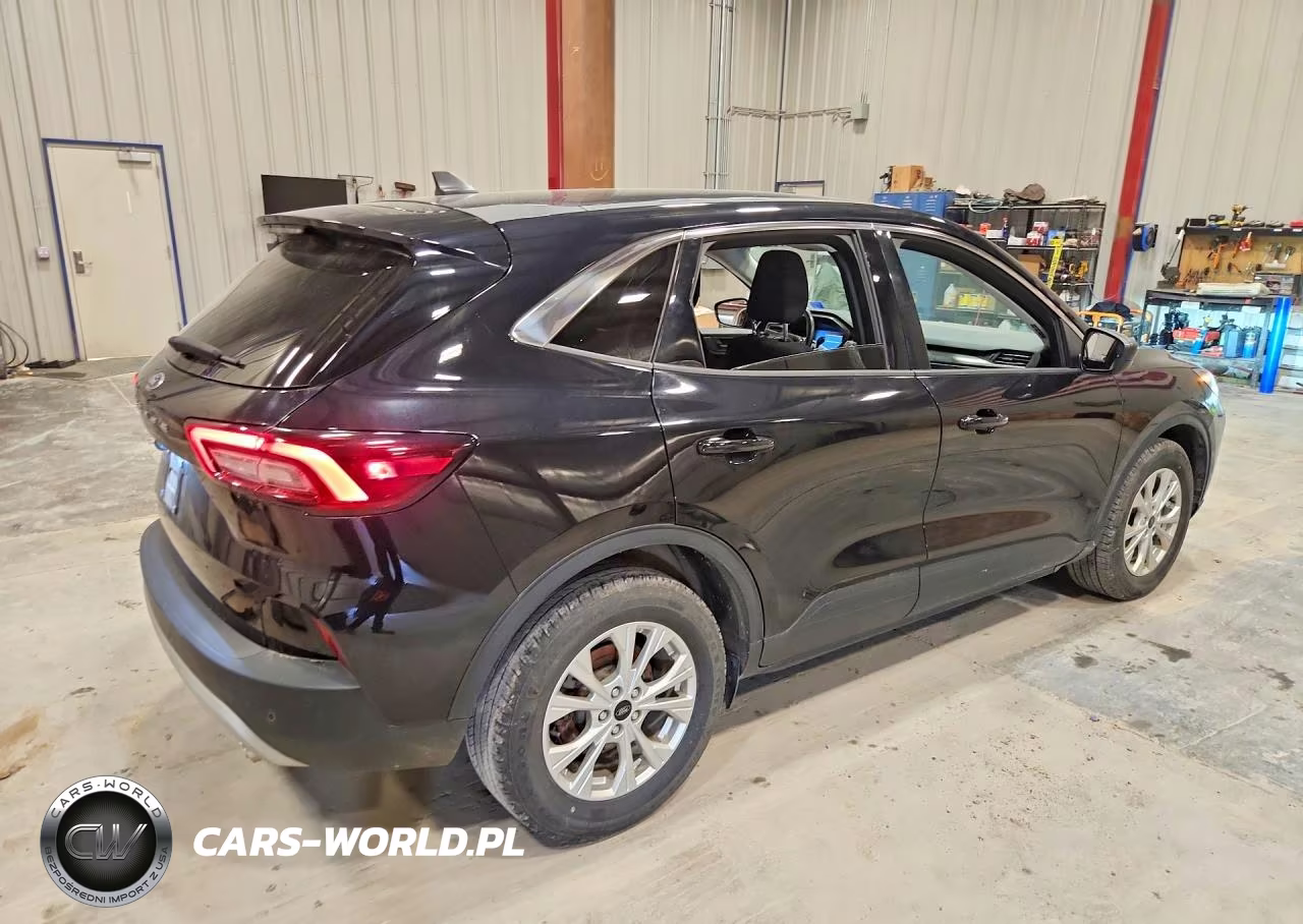 2023 Ford Escape Active VIN:1FMCU0GNXPUA11377 - 3