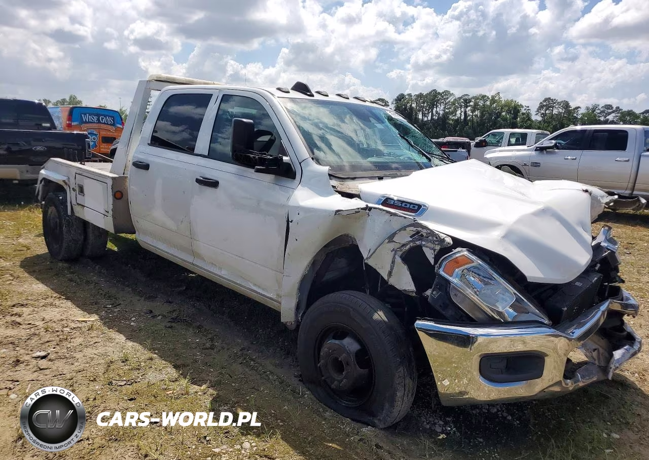 2020 Ram 3500 VIN:3C7WRSCL8LG103204 - 4