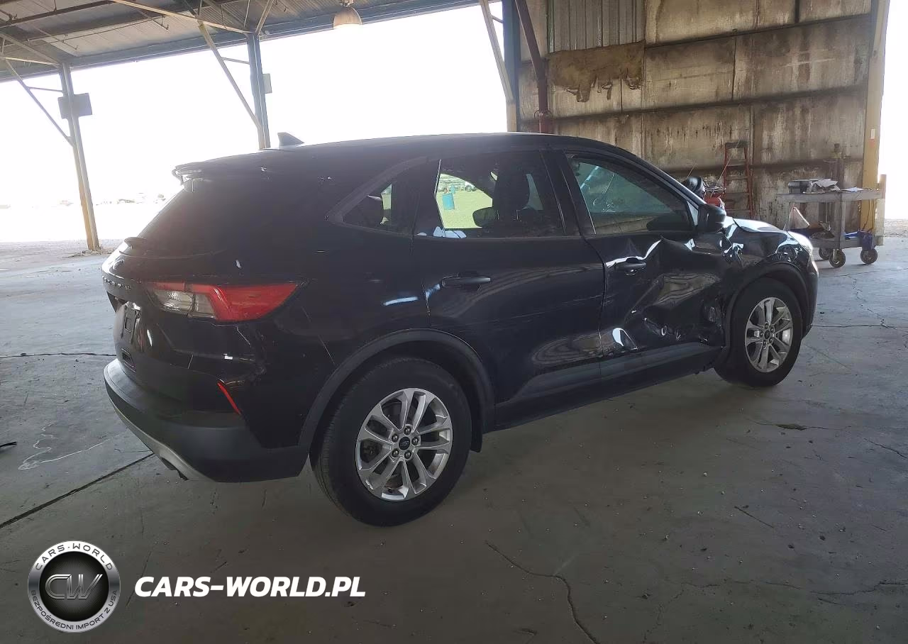 2021 Ford Escape S VIN:1FMCU0F61MUA31670 - 3