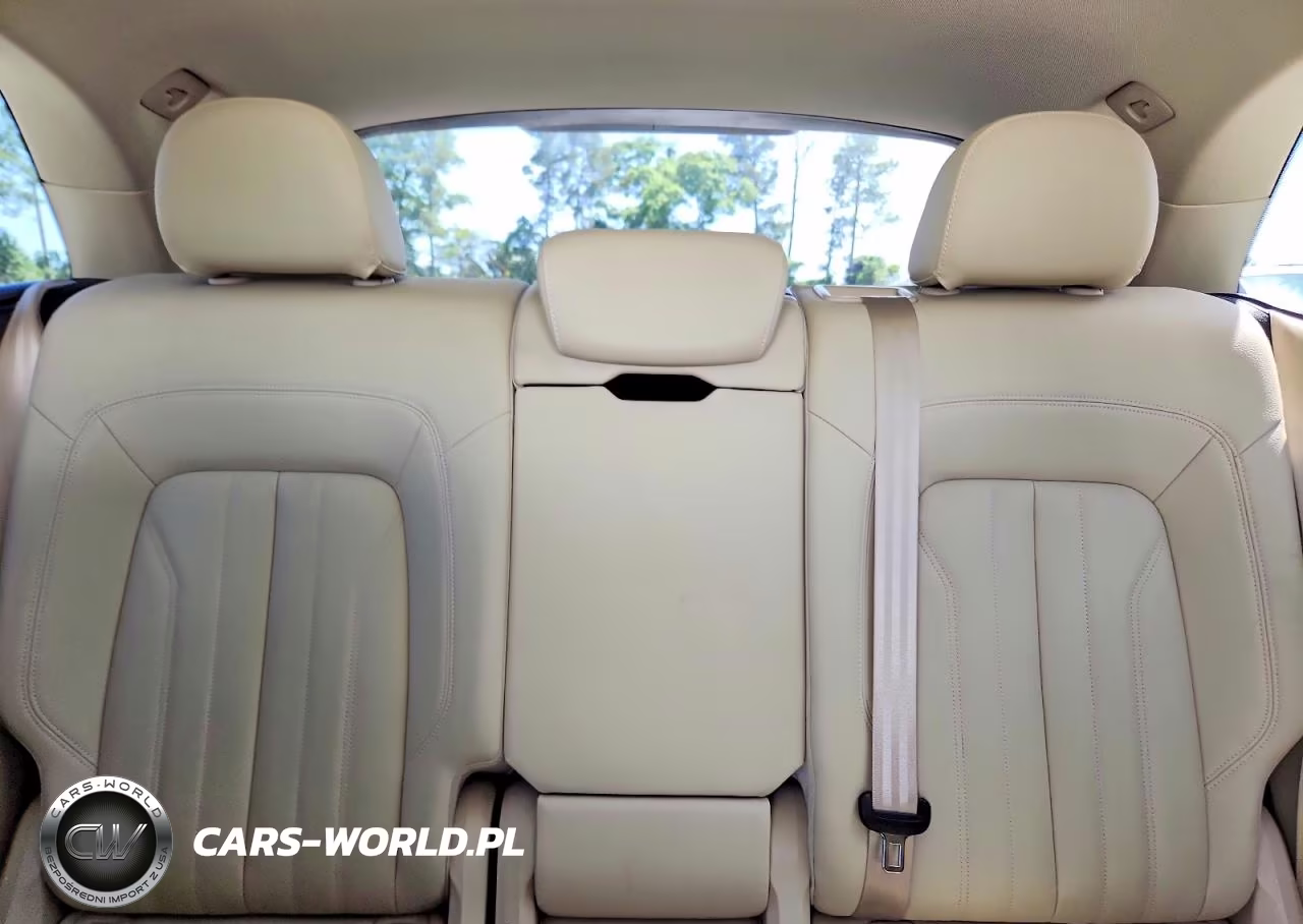 2019 Audi Q5 Premium Plus VIN:WA1BNAFY4K2038281 - 10