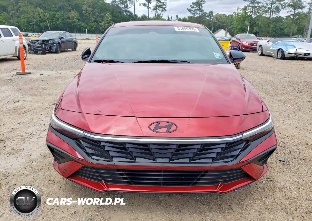 2025 Hyundai Elantra Sel Sport VIN:KMHLM4DG9SU011893 - 5
