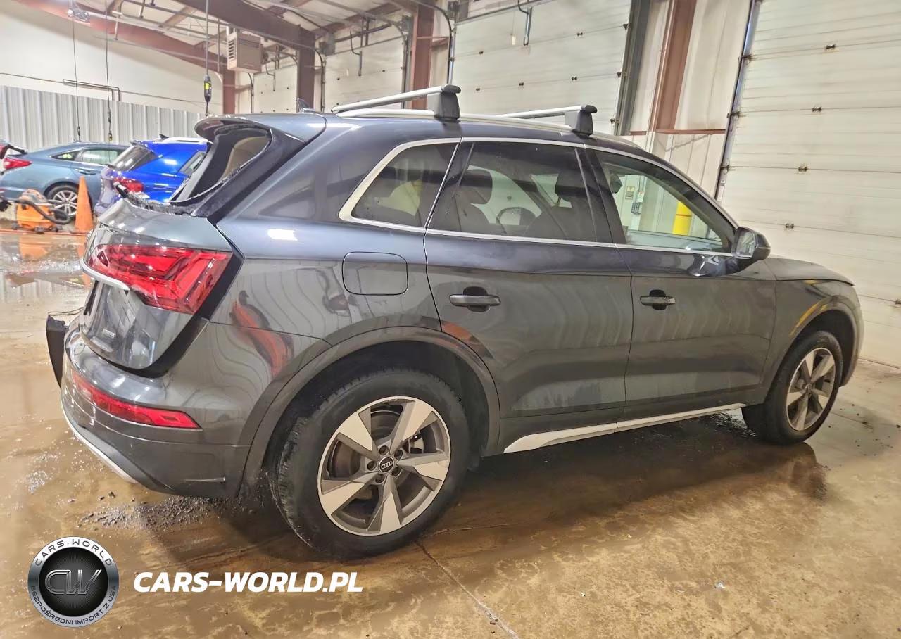 2023 Audi Q5 Premium 40 VIN:WA1ABAFY8P2170777 - 3