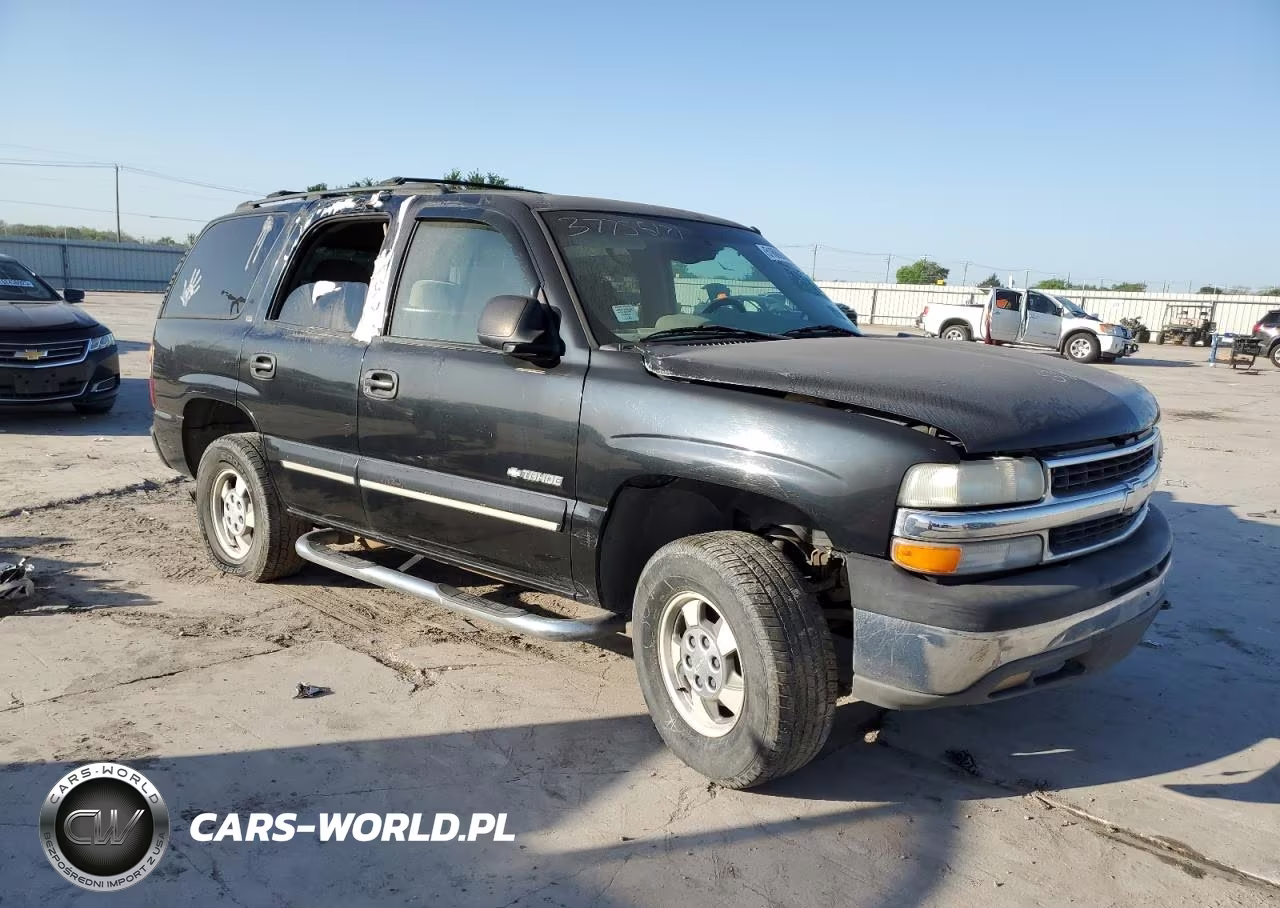 2001 Chevrolet Tahoe C1500 VIN:1GNEC13T11R105739 - 4