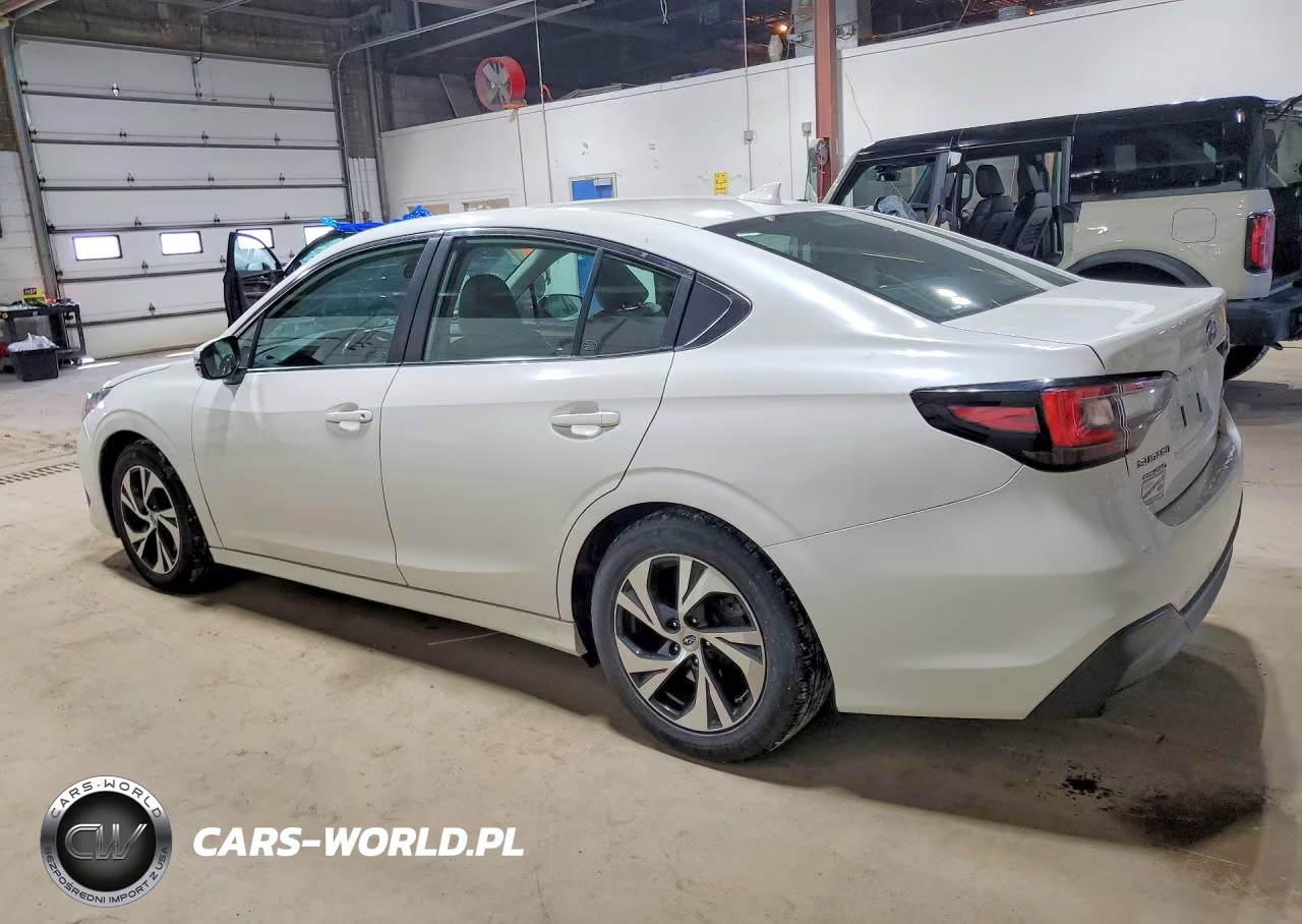2021 Subaru Legacy Premium VIN:4S3BWAF61M3013613 - 2