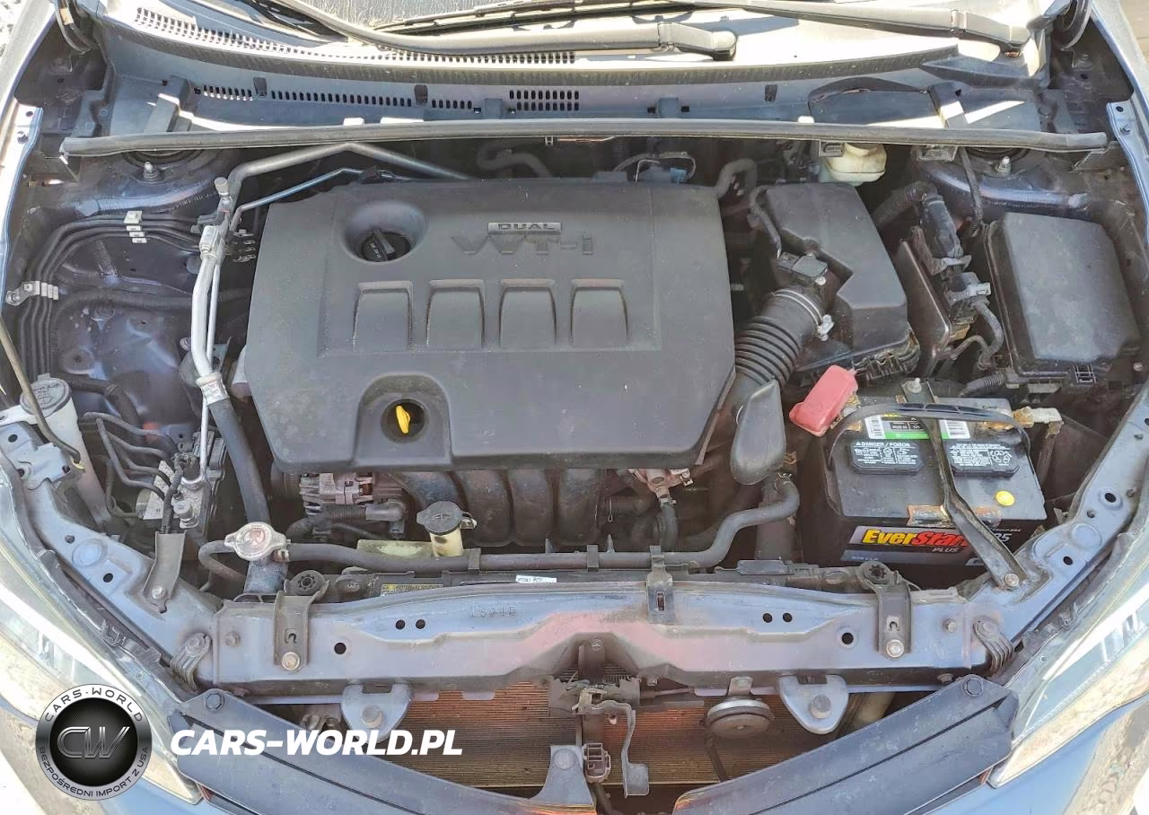 2018 Toyota Corolla Le VIN:5YFBURHE2JP842282 - 11