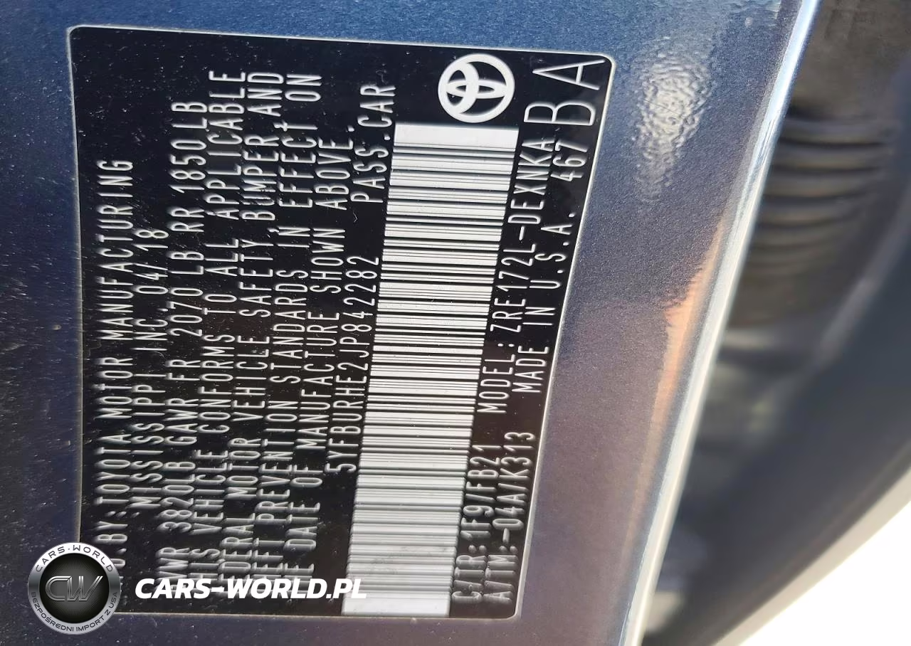 2018 Toyota Corolla Le VIN:5YFBURHE2JP842282 - 13