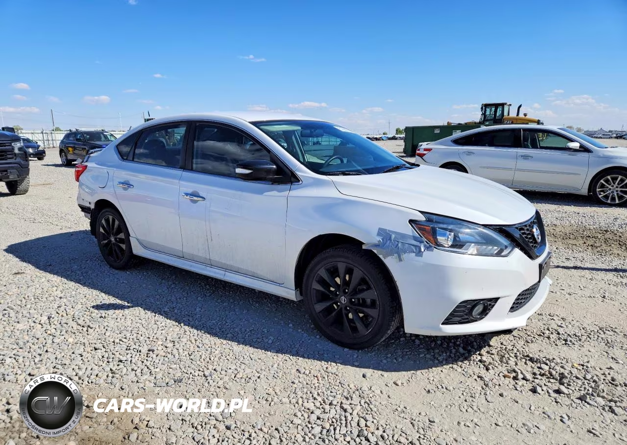 2018 Nissan Sentra Sr VIN:3N1AB7AP9JY232612 - 4