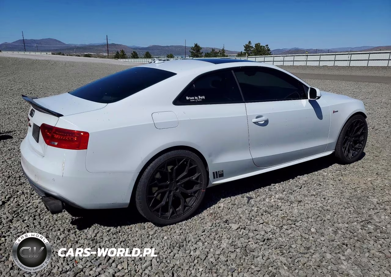 2014 Audi S5 Premium Plus VIN:WAUCGAFR5EA019114 - 3
