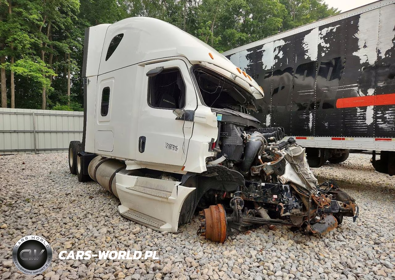 2018 Freightliner Cascadia 126 Semi Truck – zdjęcie 1 z 10
