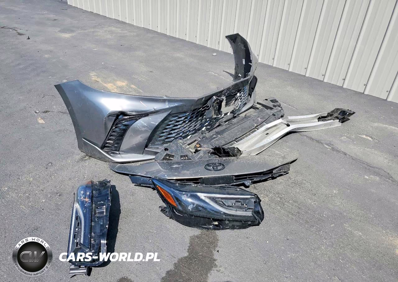 2025 Toyota Camry Xse VIN:4T1DAACK2SU586984 - 12