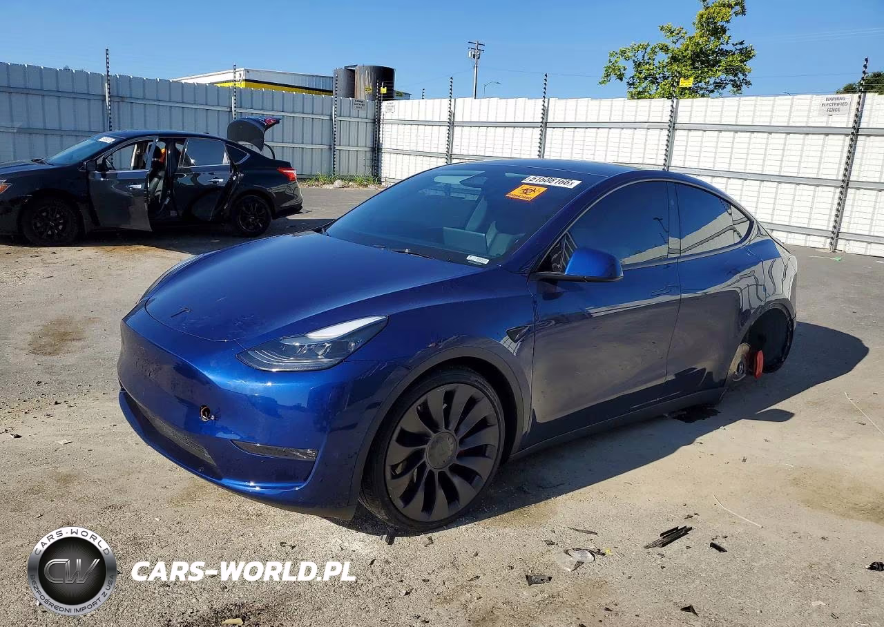 2024 Tesla Model Y – zdjęcie 1 z 12