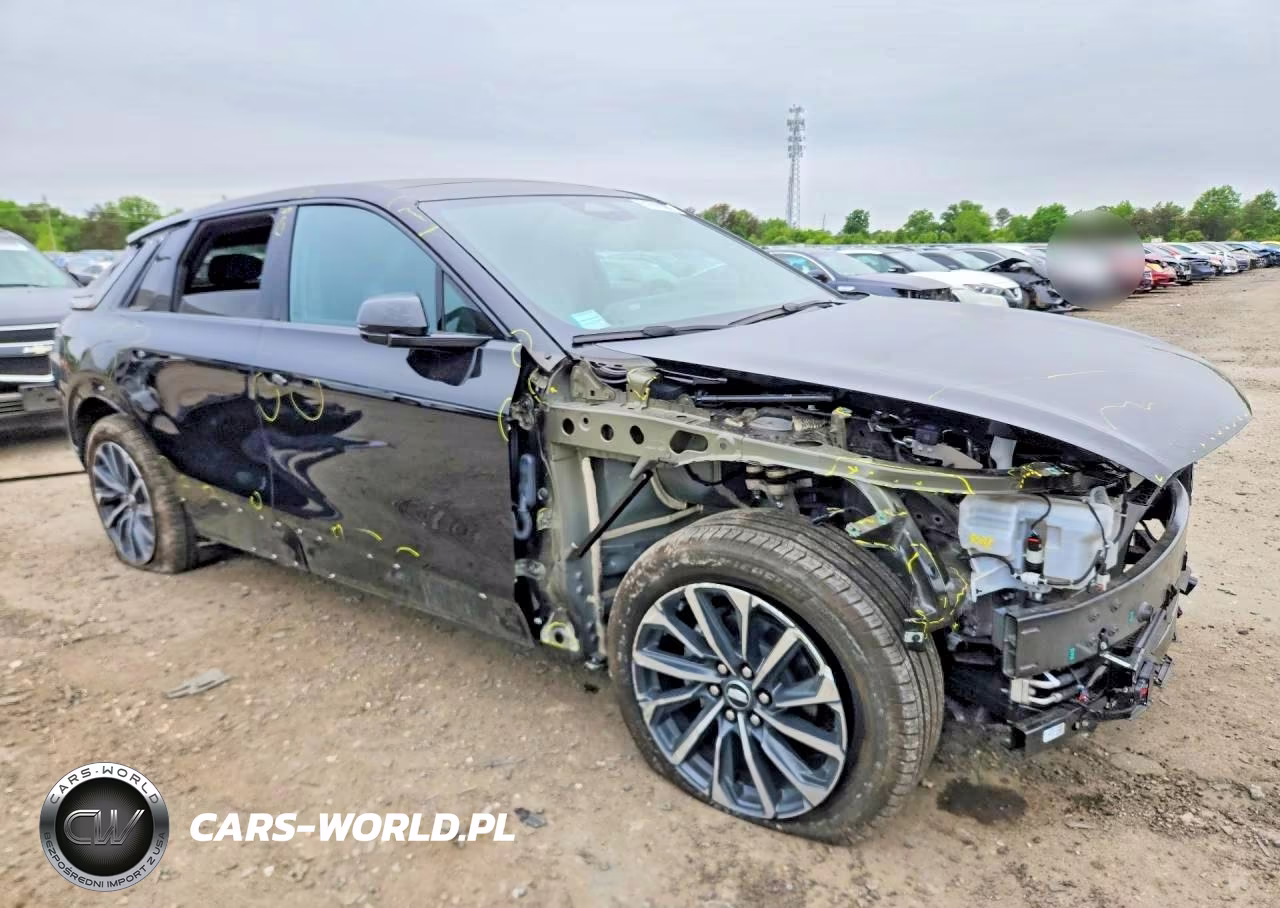 2025 Cadillac Lyriq Sport VIN:1GYKPWRL4SZ313663 - 4