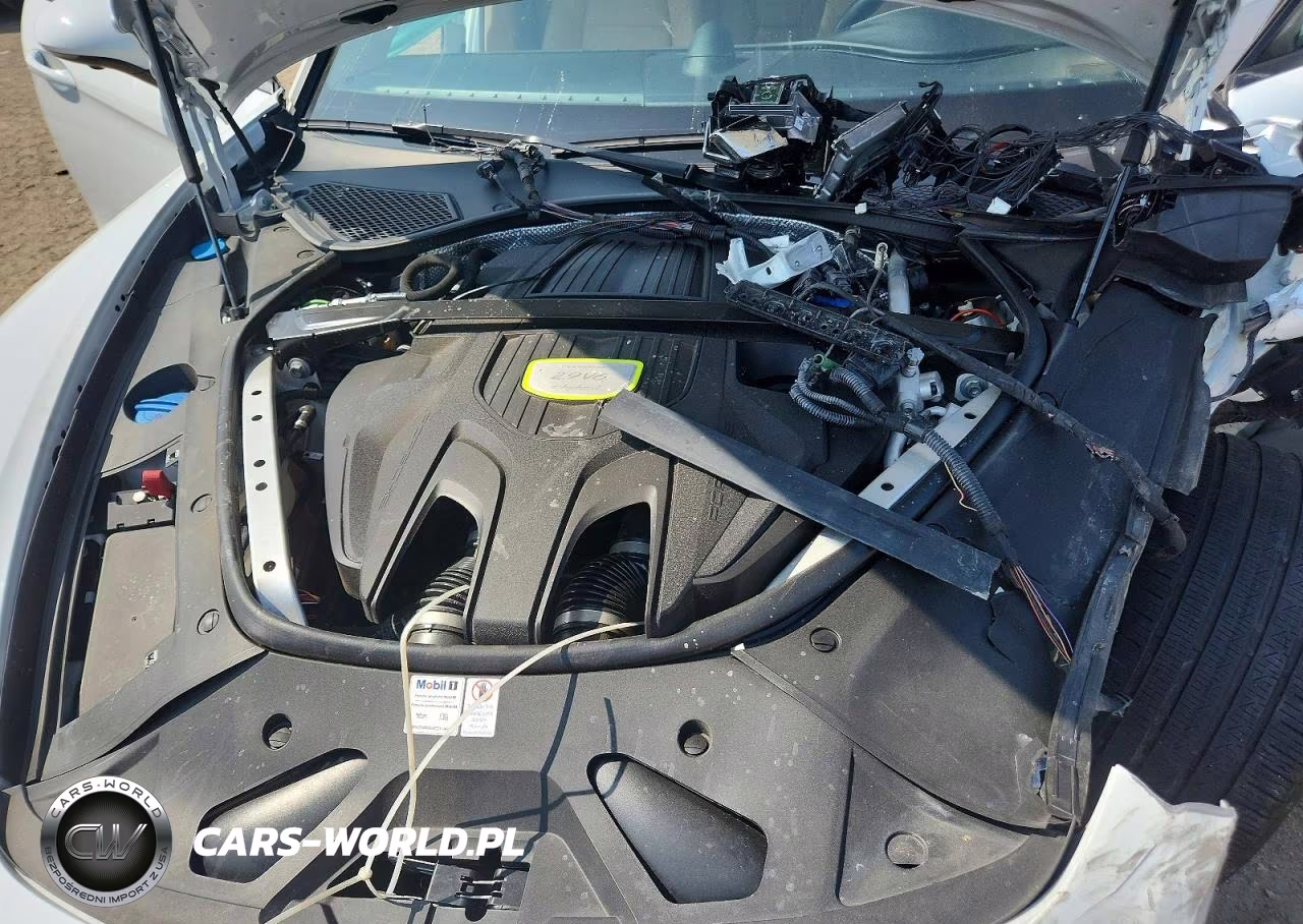 2019 Porsche Panamera 4 E-Hybrid VIN:WP0AE2A71KL125569 - 11