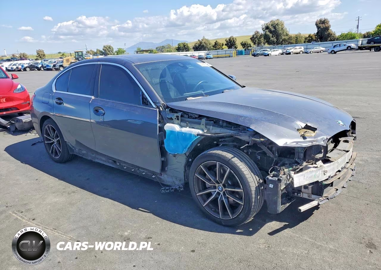 2019 BMW 330I VIN:WBA5R1C59KAK09224 - 4