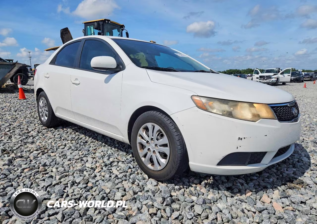 2011 Kia Forte Lx VIN:KNAFT4A28B5460728 - 4