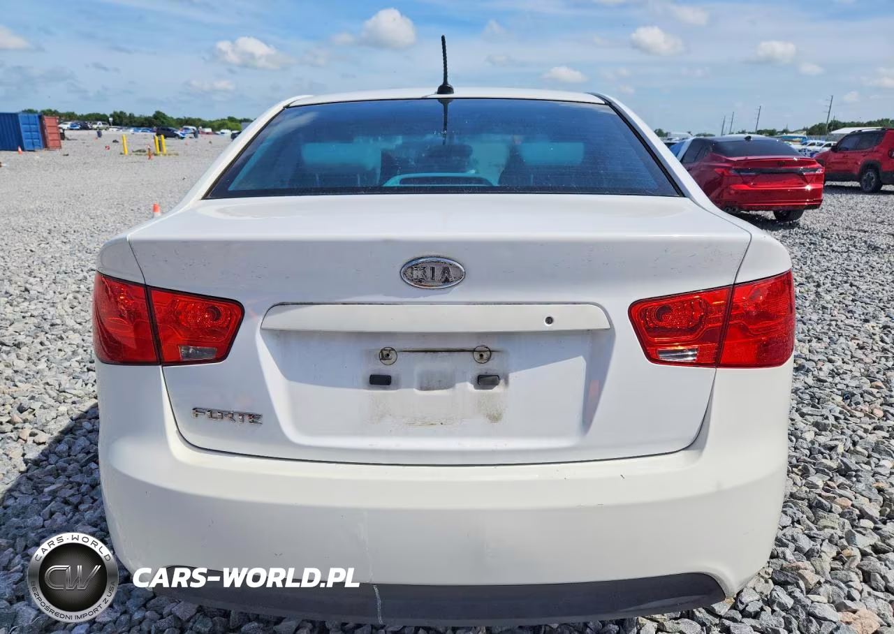 2011 Kia Forte Lx VIN:KNAFT4A28B5460728 - 6