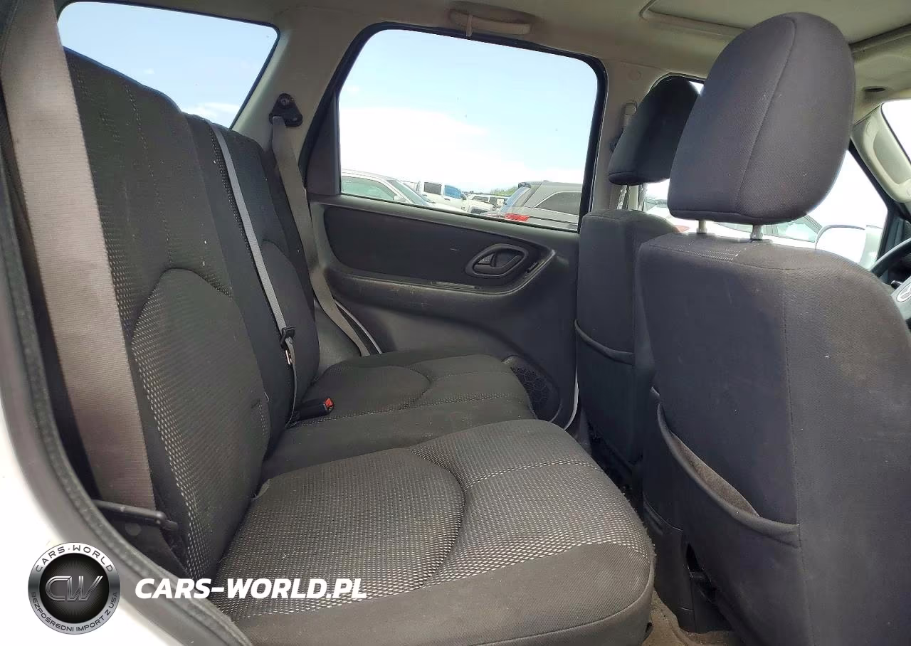 2005 Mazda Tribute S VIN:4F2YZ04175KM48727 - 11