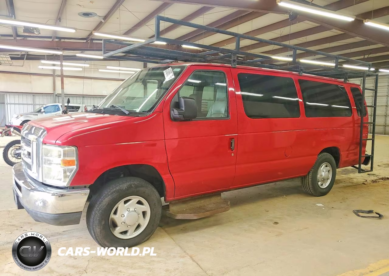 2012 Ford Econoline E350 Super Duty Wagon