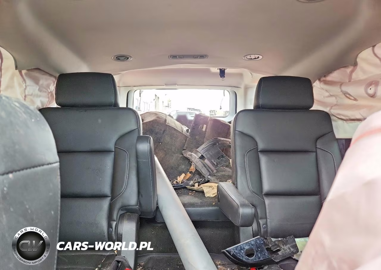 2018 Chevrolet Suburban K1500 Lt VIN:1GNSKHKC0JR203547 - 10