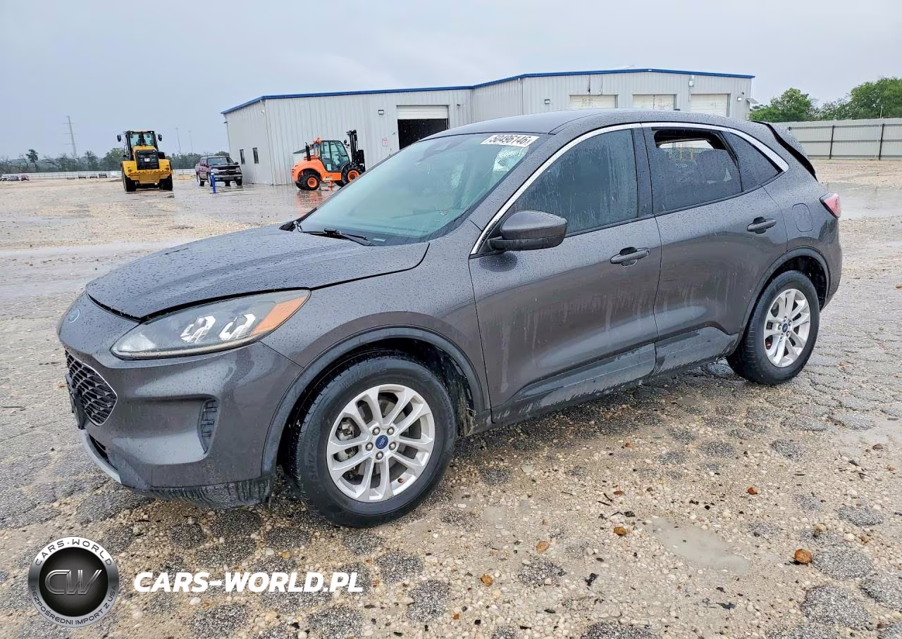 2020 Ford Escape Se