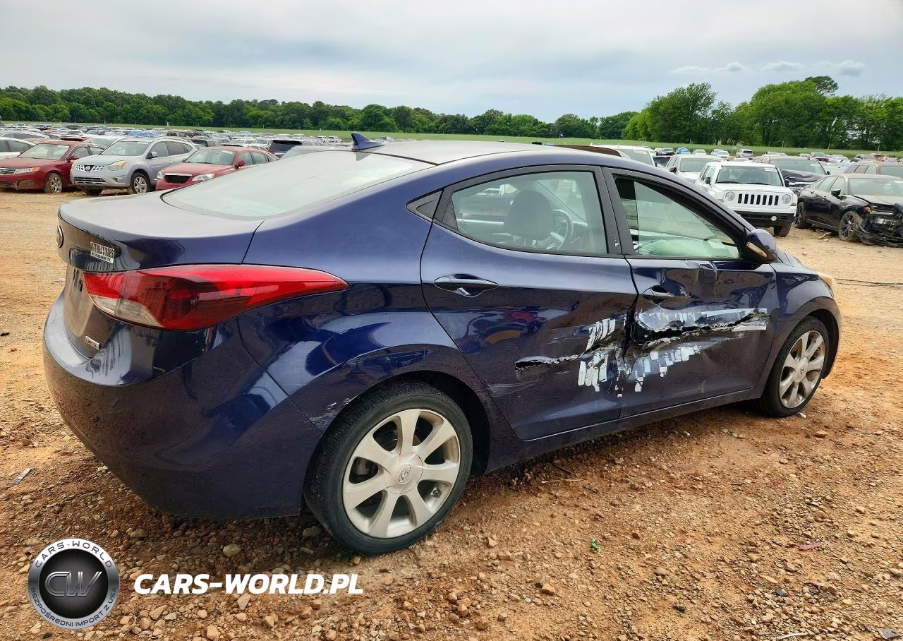 2013 Hyundai Elantra Limited VIN:5NPDH4AE3DH156831 - 3