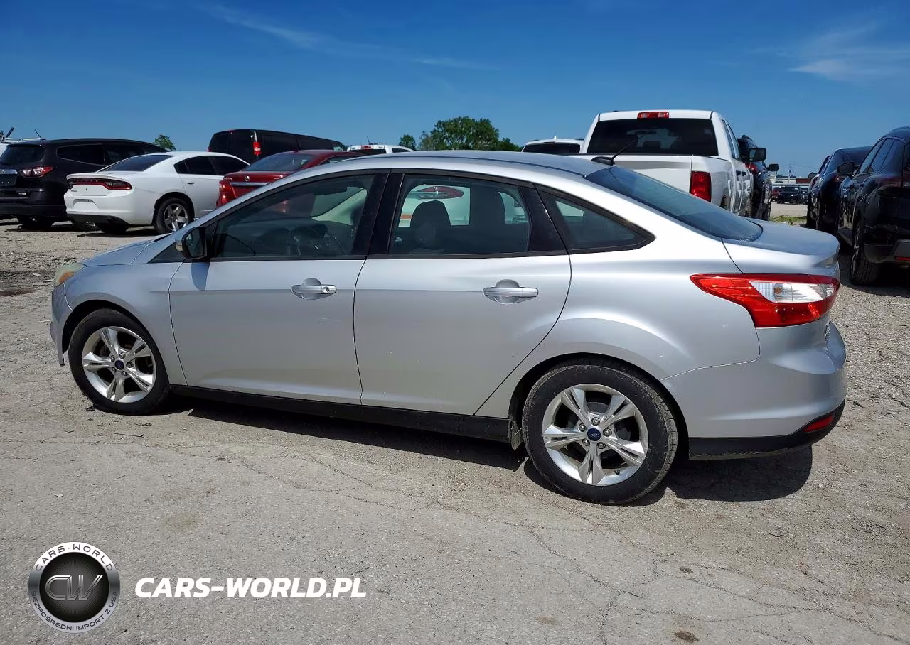 2013 Ford Focus Se VIN:1FADP3F28DL318613 - 2