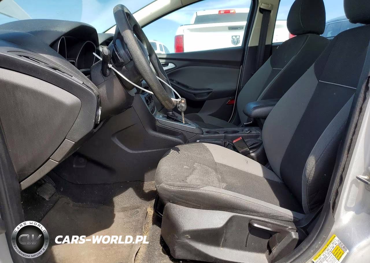 2013 Ford Focus Se VIN:1FADP3F28DL318613 - 7