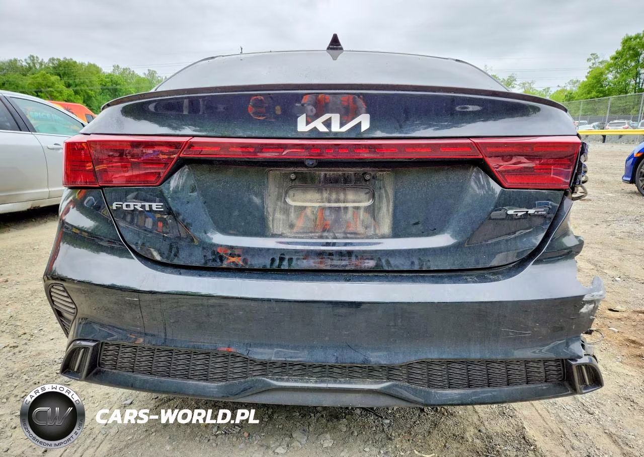 2023 Kia Forte Gt Line VIN:3KPF54AD6PE575225 - 6