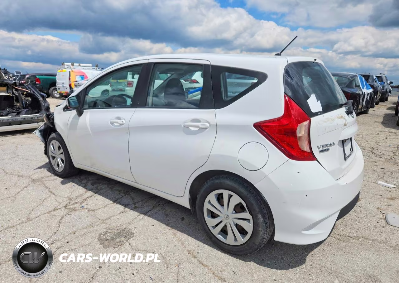 2019 Nissan Versa Note S VIN:3N1CE2CP7KL366095 - 2