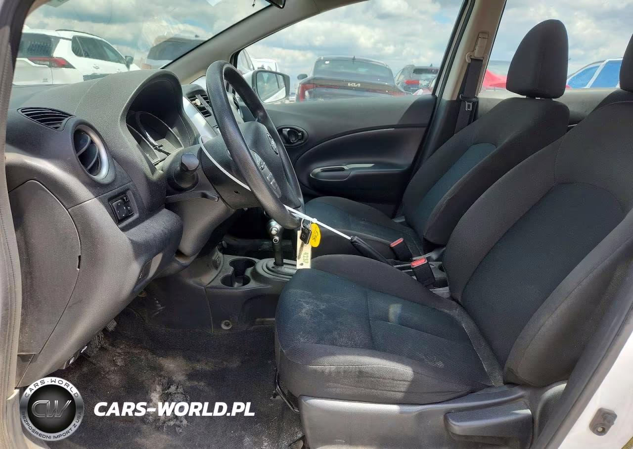 2019 Nissan Versa Note S VIN:3N1CE2CP7KL366095 - 7