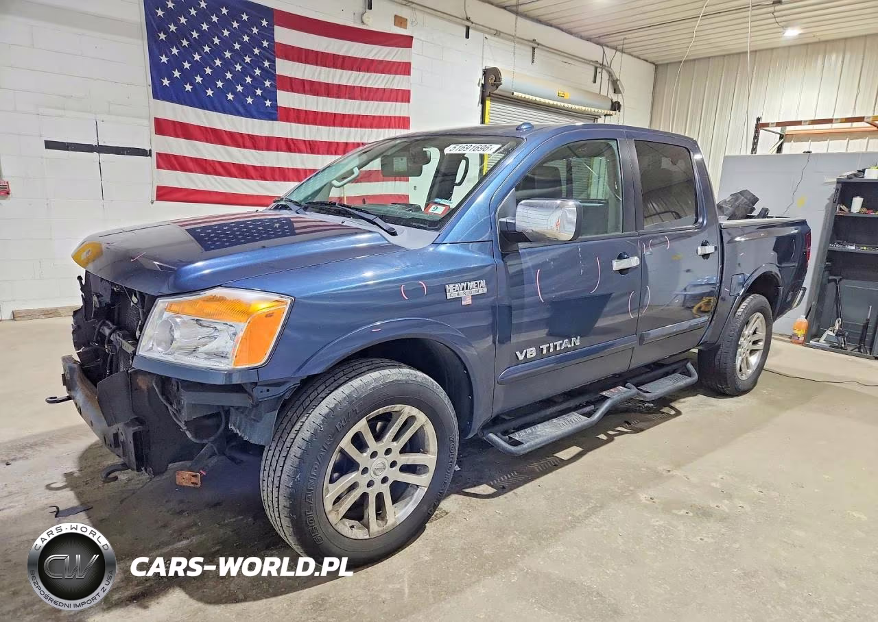 2015 Nissan Titan Sl