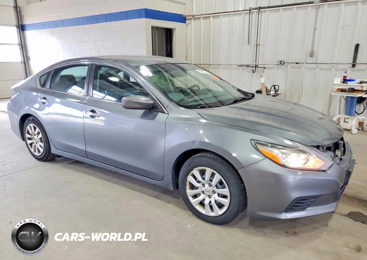 2017 Nissan Altima 2.5 S VIN:1N4AL3AP4HN332830 - 4