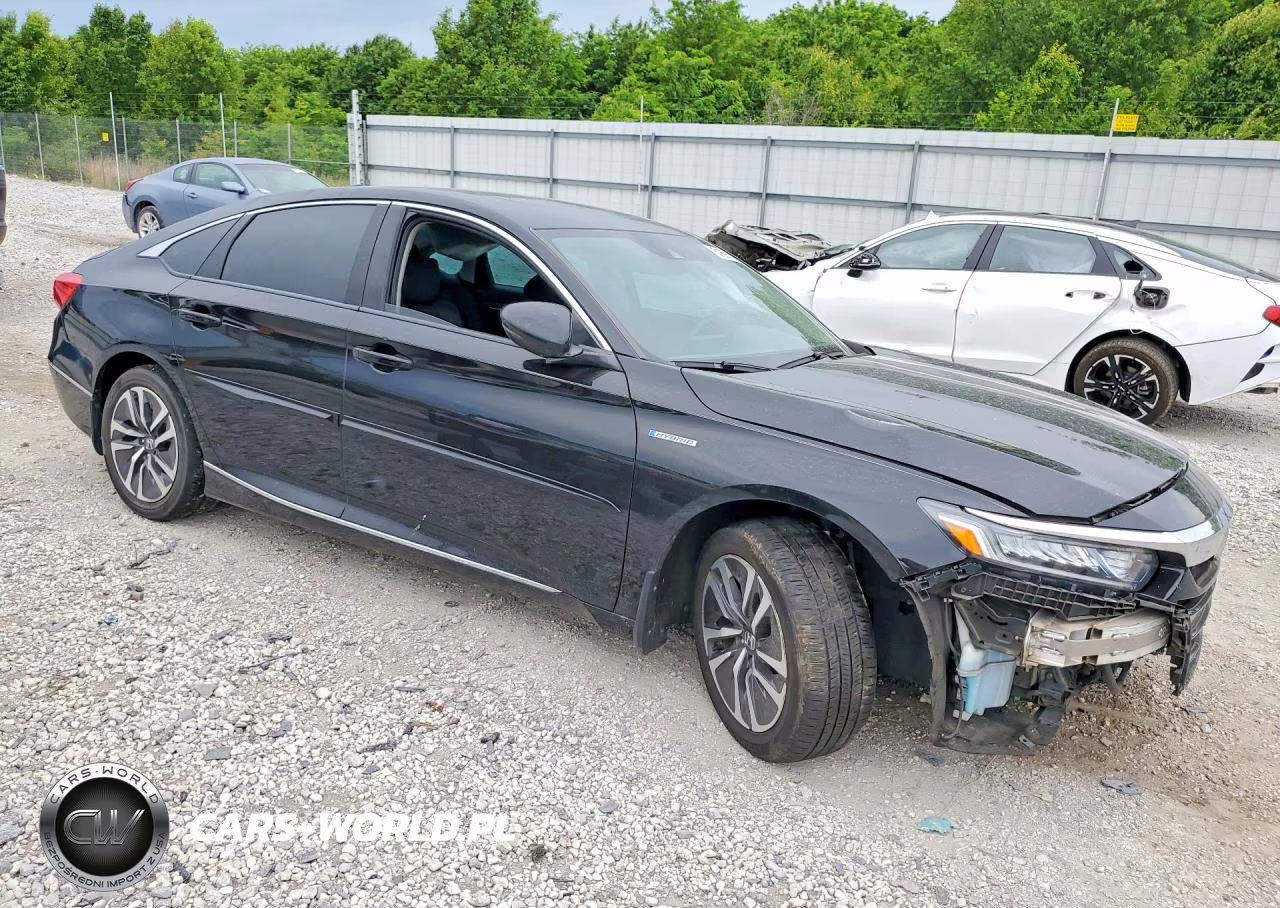 2018 Honda Accord Hybrid Exl VIN:1HGCV3F56JA000150 - 4