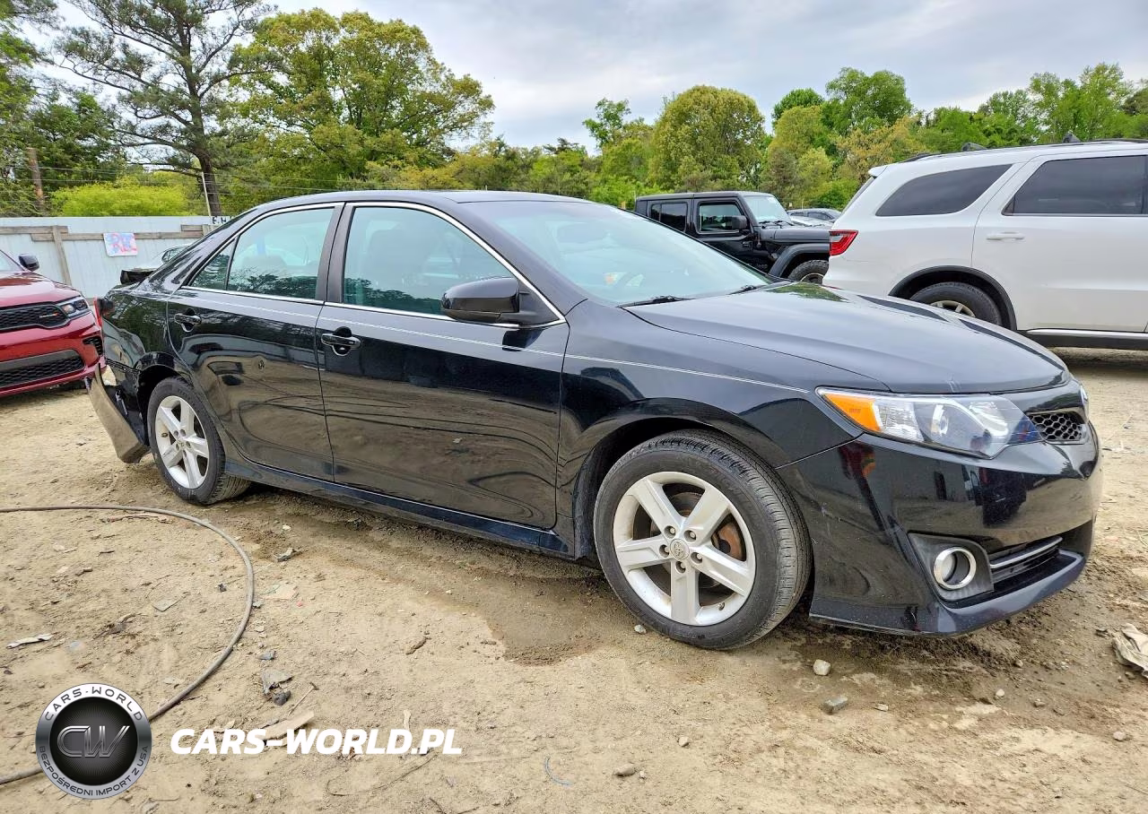 2013 Toyota Camry Se VIN:4T1BF1FK4DU654516 - 4