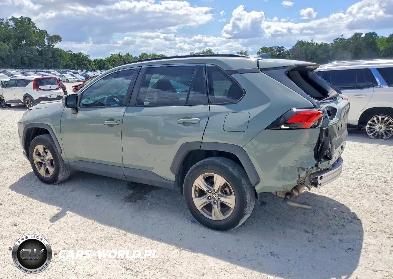 2022 Toyota Rav4 Xle VIN:2T3W1RFV9NW211537 - 2
