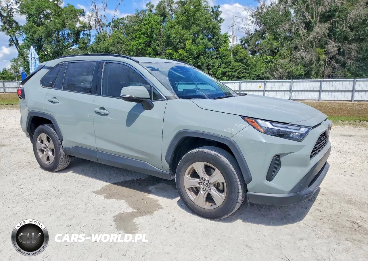 2022 Toyota Rav4 Xle VIN:2T3W1RFV9NW211537 - 4