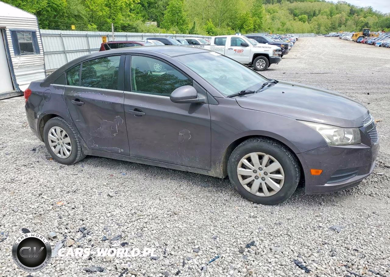 2011 Chevrolet Cruze Lt VIN:1G1PF5S90B7191010 - 4
