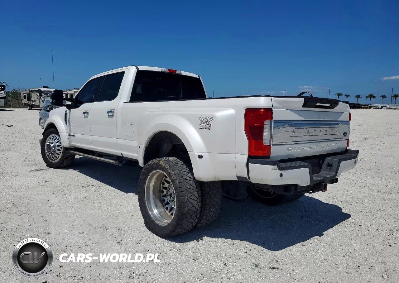 2019 Ford F450 Super Duty VIN:1FT8W4DT0KEG67153 - 3