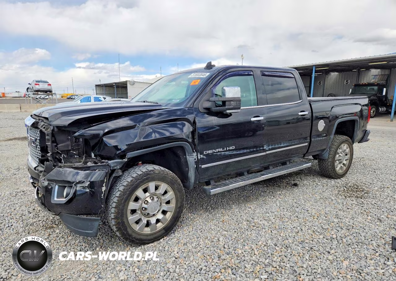 2015 GMC Sierra K2500 Denali – zdjęcie 1 z 12