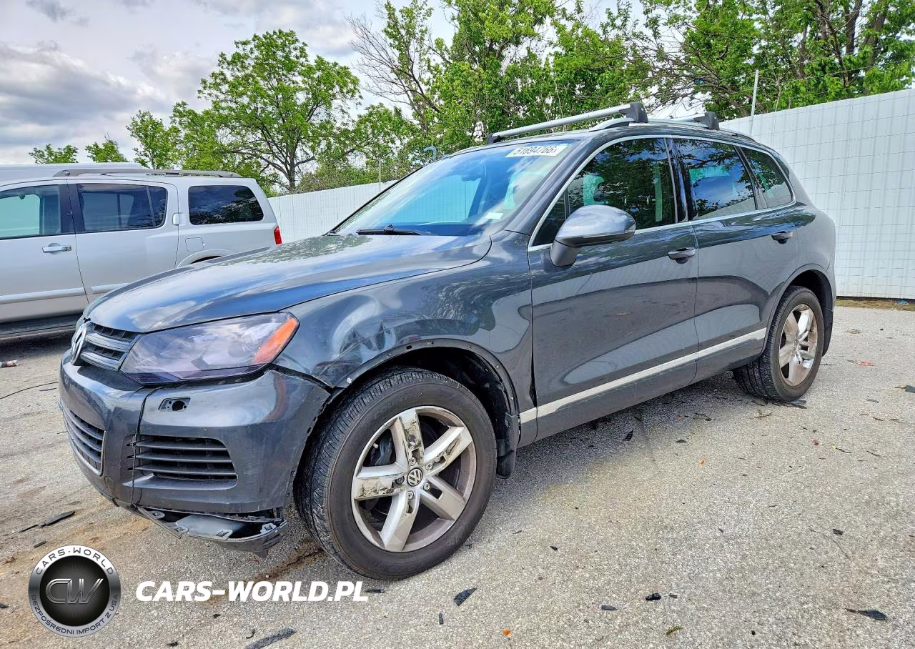 2014 Volkswagen Touareg V6