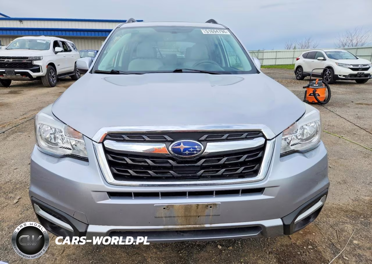 2017 Subaru Forester 2.5I Premium VIN:JF2SJAECXHH402914 - 5