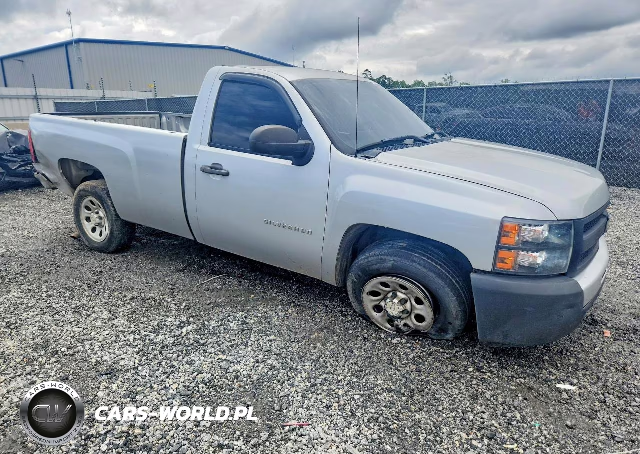 2011 Chevrolet Silverado C1500 VIN:1GCNCPEA1BF167572 - 4