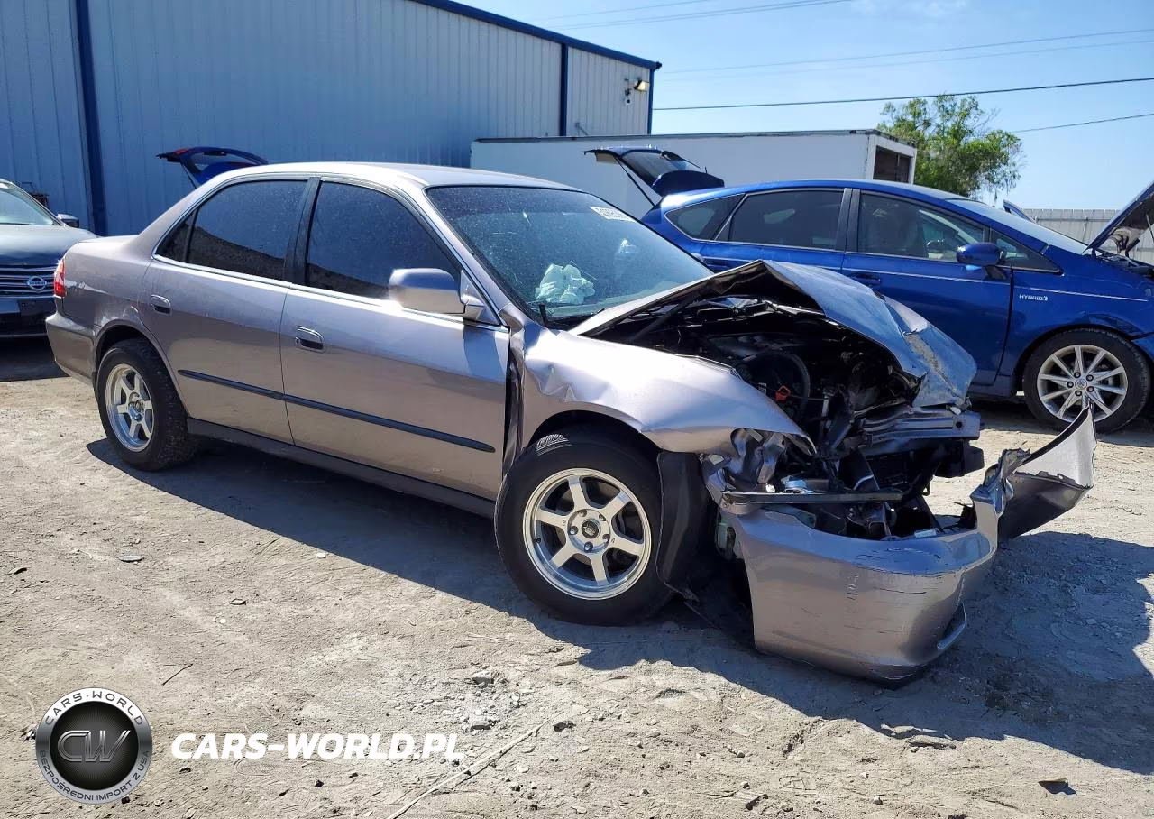 2000 Honda Accord Lx VIN:1HGCG1643YA048169 - 4