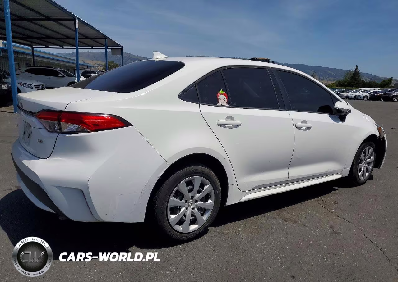 2020 Toyota Corolla Le VIN:5YFEPRAE7LP117617 - 3