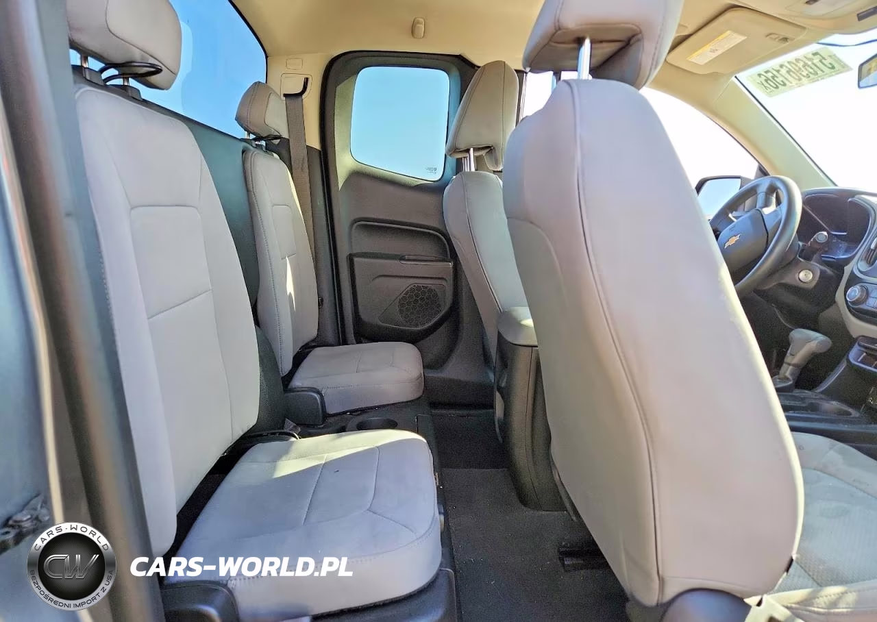 2021 Chevrolet Colorado VIN:1GCHSBEA9M1210879 - 10