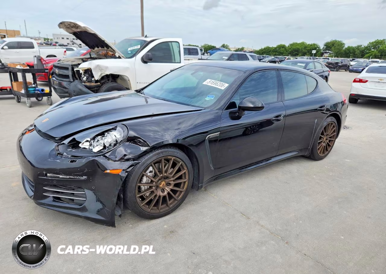 2014 Porsche Panamera S